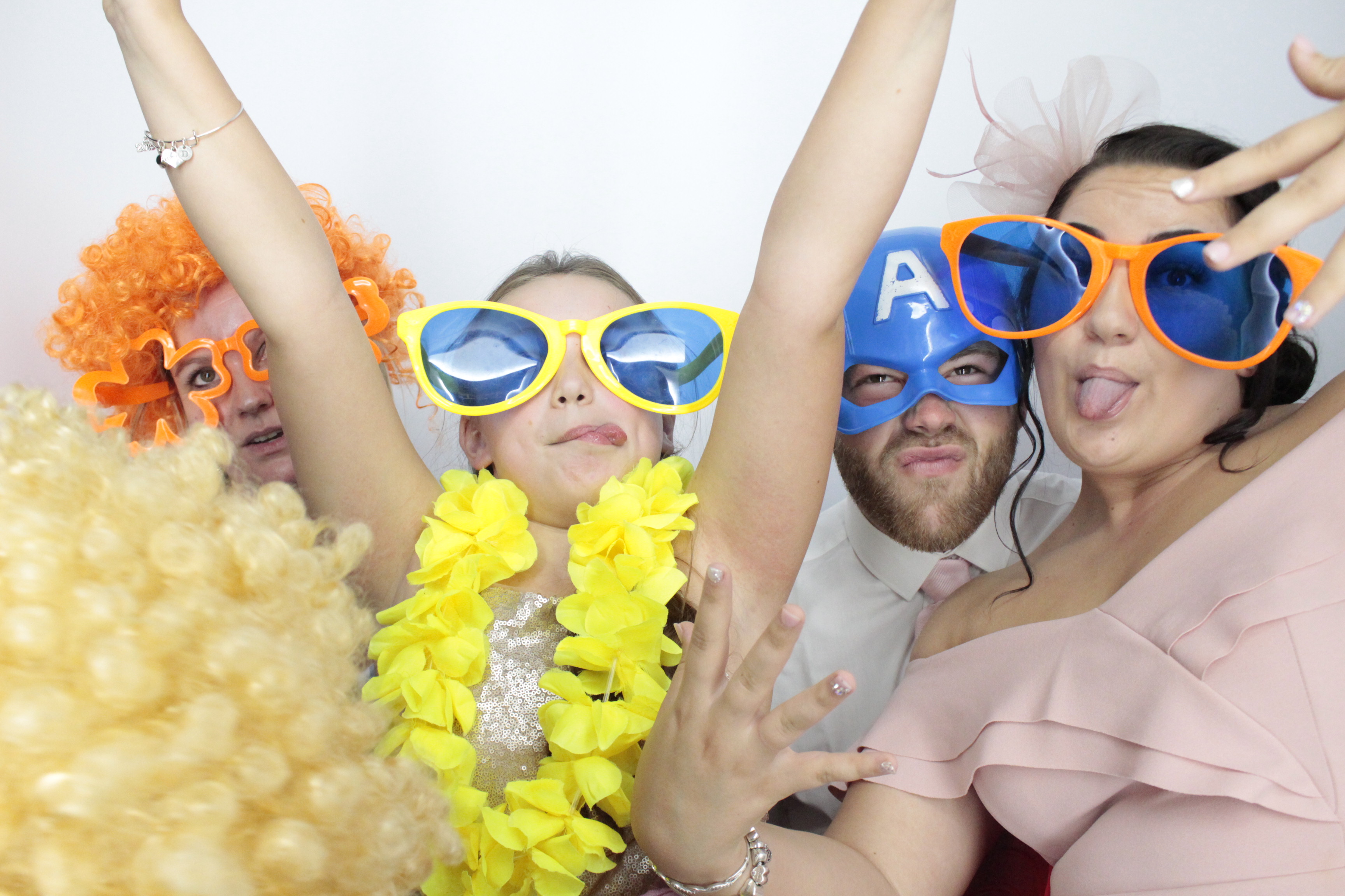 Rachel and Dan’s Wedding | View more photos from the event at gallery.myphotoboothexperience.co.uk/u/MyPhotoBoothExperienceLtd/Rachel-and-Dan’s-Wedding